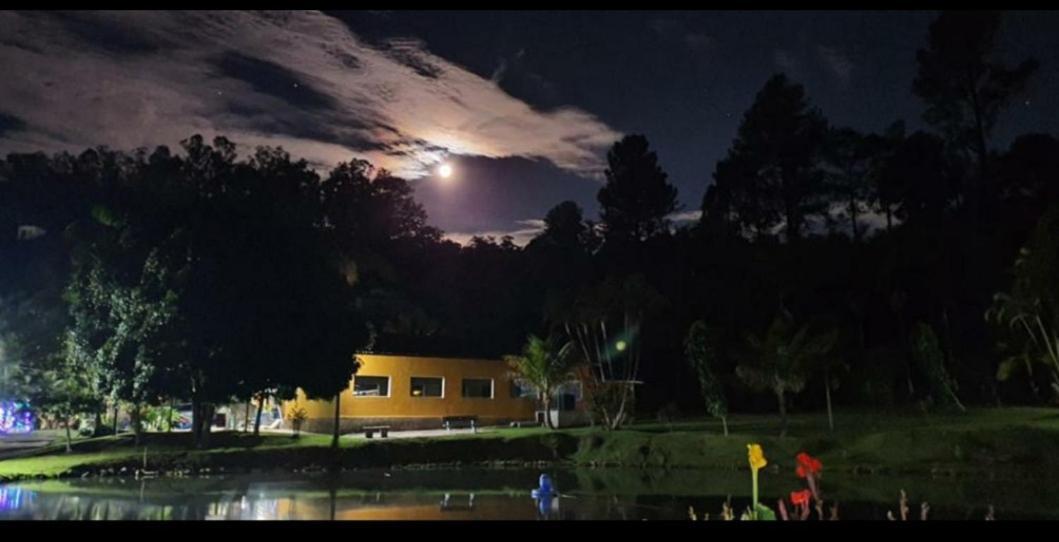 Pousada Paraiso Serra Negra  Exterior foto