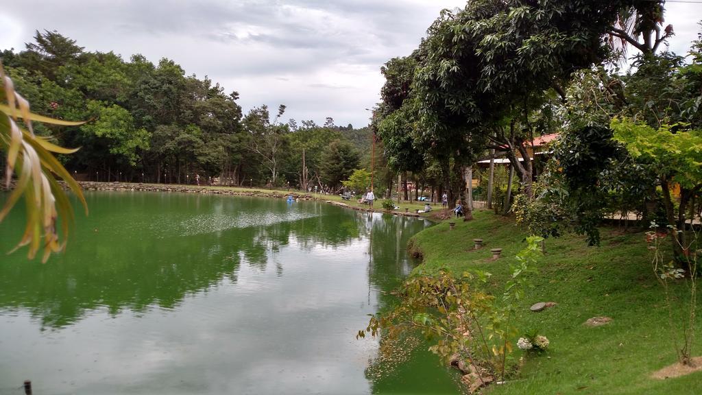 Pousada Paraiso Serra Negra  Exterior foto